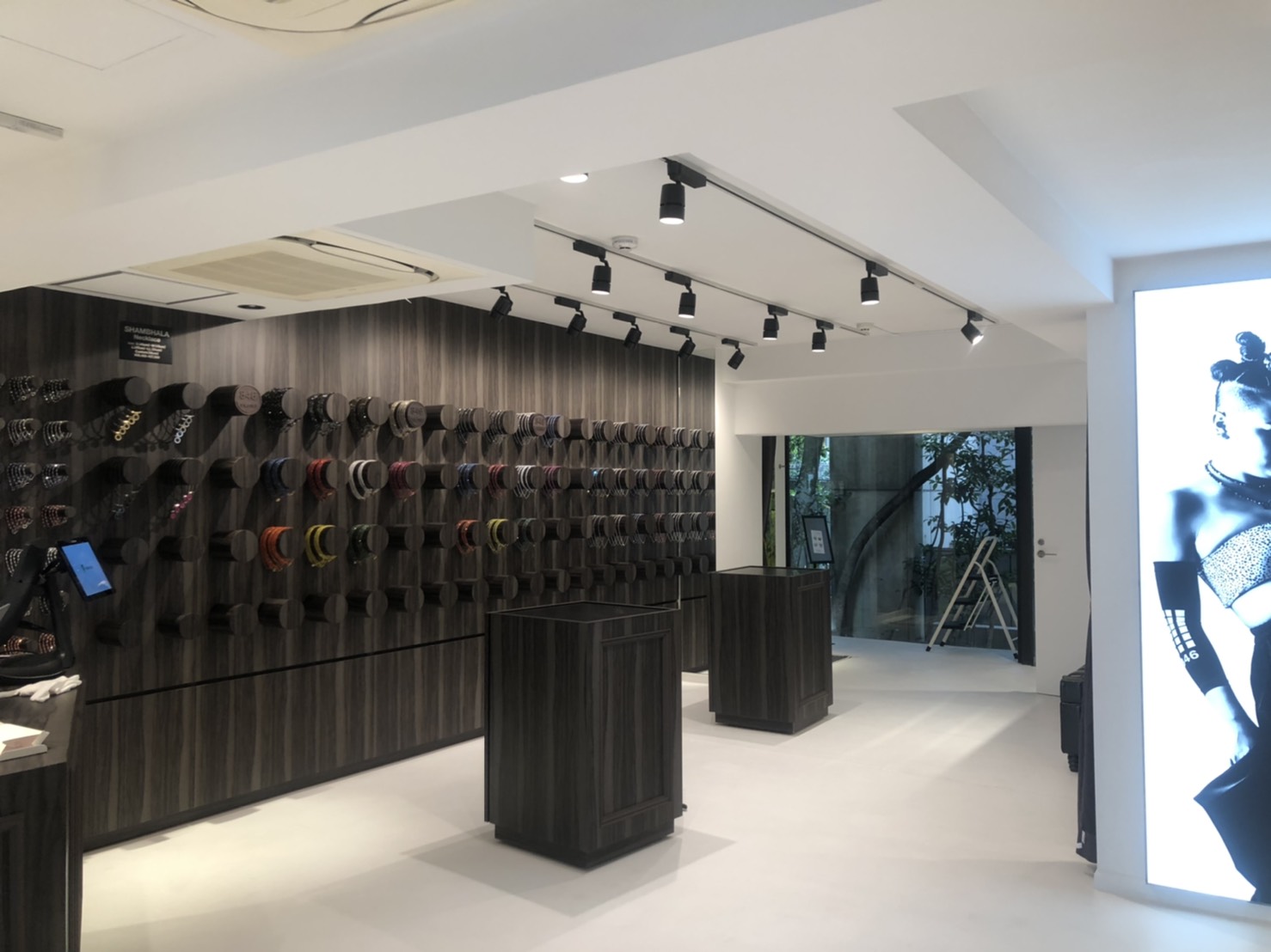846 YAJIRO TOKYO AOYAMA
