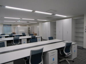 淀鋼商事㈱ 東京支店