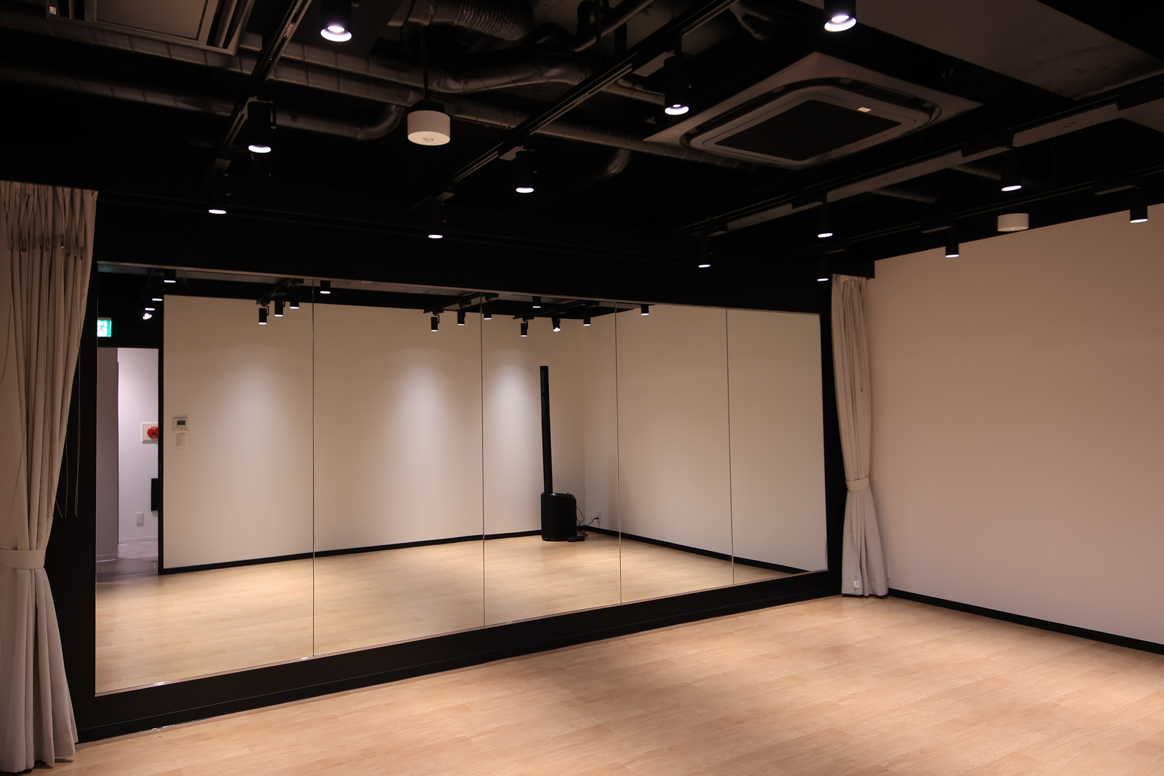 STUDIO MALLOW