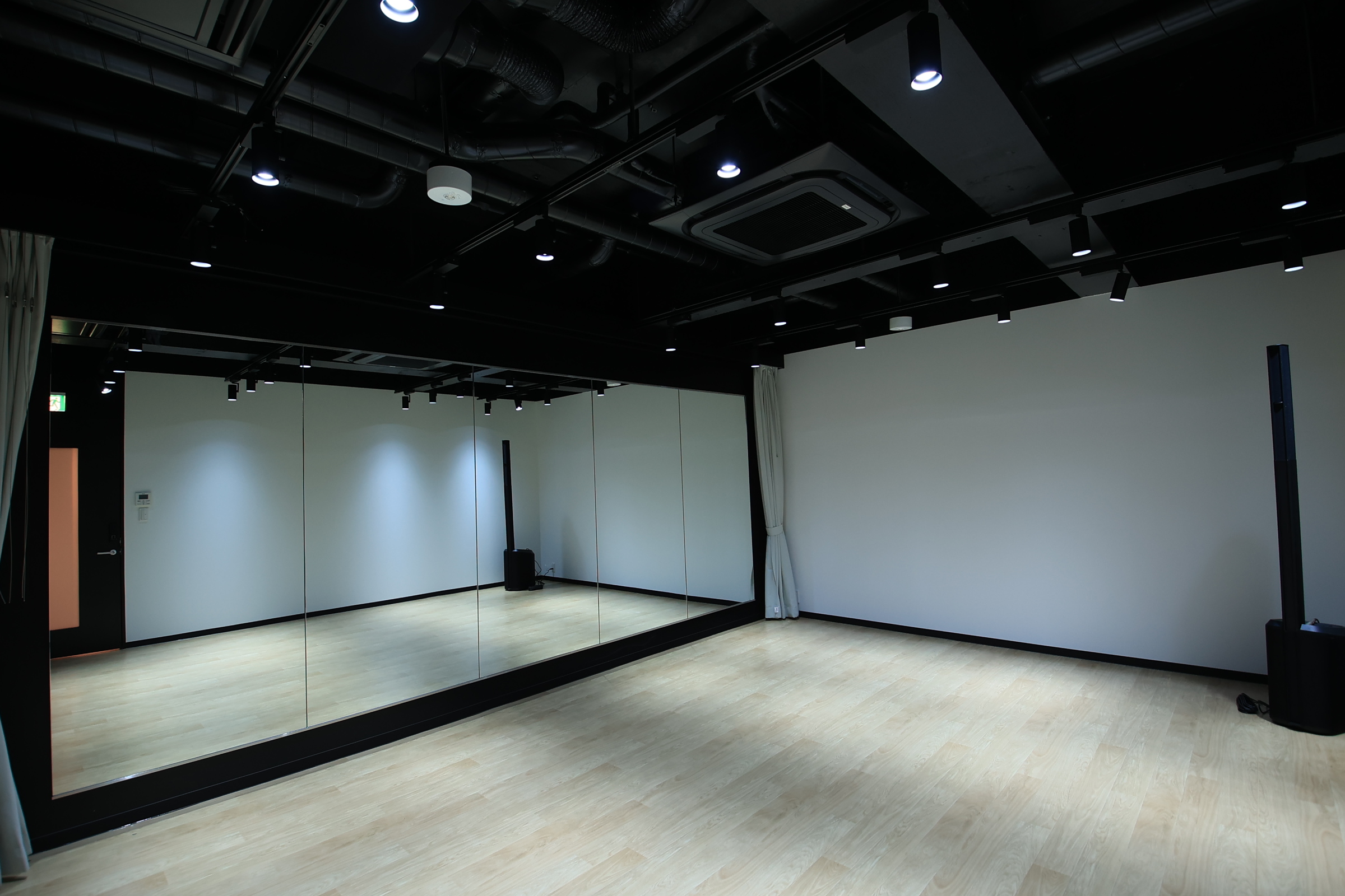 STUDIO MALLOW